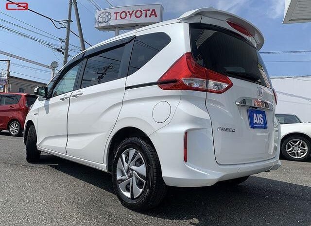 
								HONDA FREED HYBRID FOR SALE IN KENYA full									