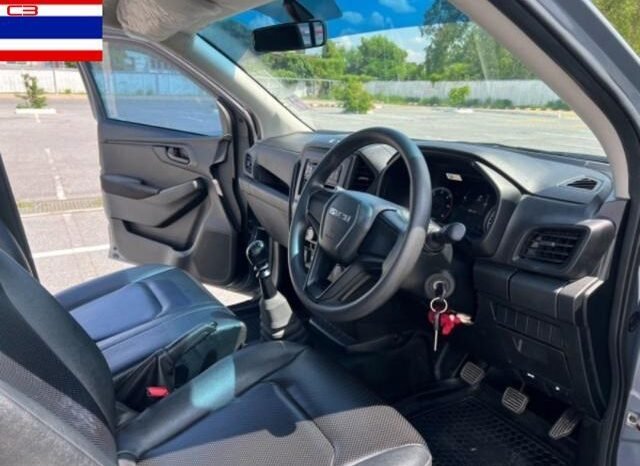 
								ISUZU D-MAX FOR SALE IN KENYA full									