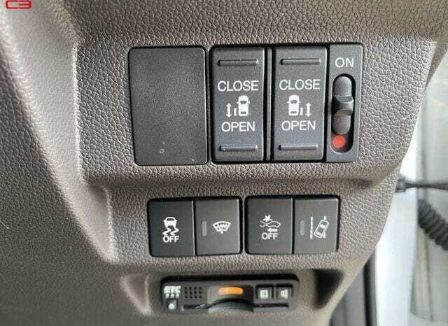 
								HONDA FREED PLUS HYBRID FOR SALE IN KENYA full									