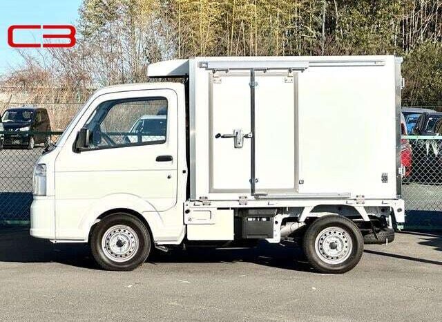 
								NISSAN NT100 CLIPPER FOR SALE IN KENYA full									