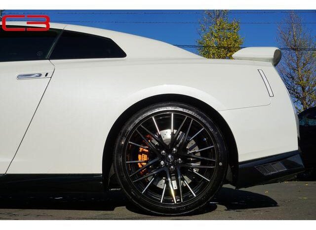 
								NISSAN GT-R FOR SALE IN KENYA full									