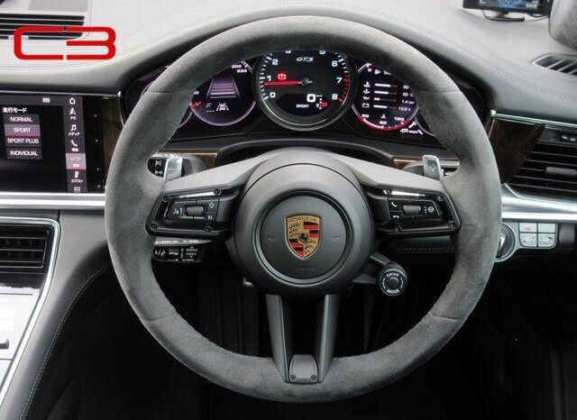 
								PORSCHE PANAMERA FOR SALE IN KENYA full									