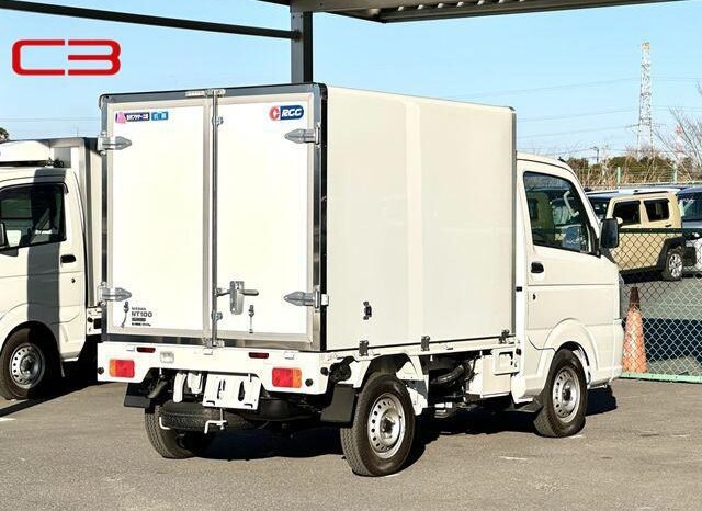 
								NISSAN NT100 CLIPPER FOR SALE IN KENYA full									