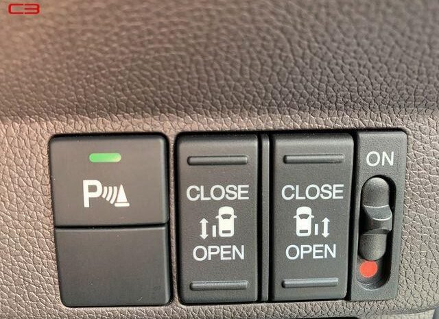 
								HONDA FREED HYBRID FOR SALE IN KENYA full									