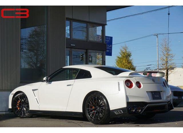 
								NISSAN GT-R FOR SALE IN KENYA full									