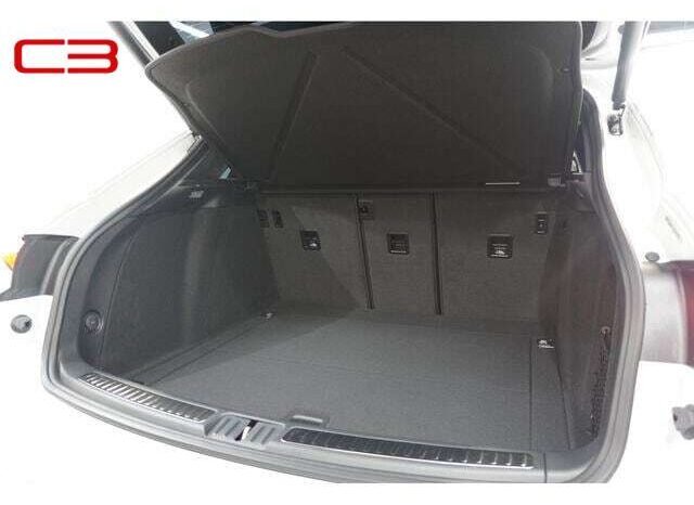 
								PORSCHE MACAN FOR SALE IN KENYA full									
