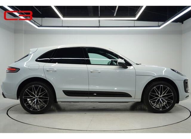 
								PORSCHE MACAN FOR SALE IN KENYA full									