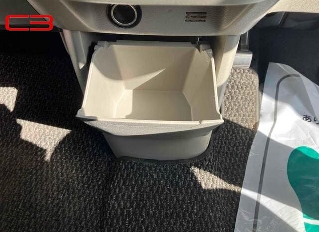 
								NISSAN ROOX FOR SALE IN KENYA full									