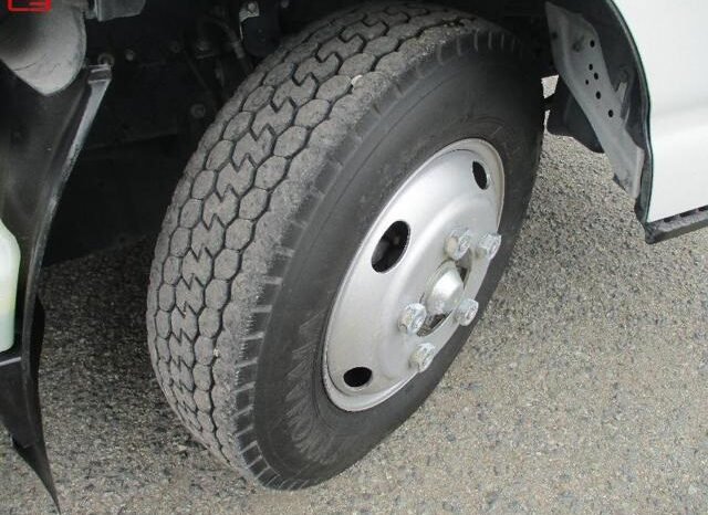 
								ISUZU ELF TRUCK FOR SALE IN KENYA full									