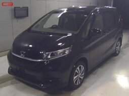 HONDA FREED PLUS HYBRID FOR SALE IN KENYA