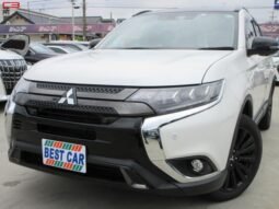 
										MITSUBISHI OUTLANDER FOR SALE IN KENYA full									