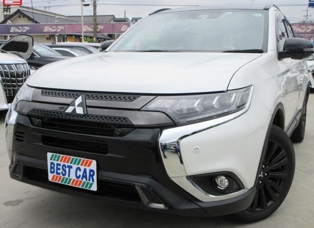 
								MITSUBISHI OUTLANDER FOR SALE IN KENYA full									