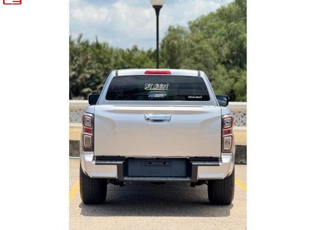 
								ISUZU D-MAX FOR SALE IN KENYA full									