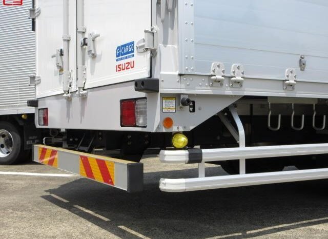 
								ISUZU FORWARD FOR SALE IN KENYA full									