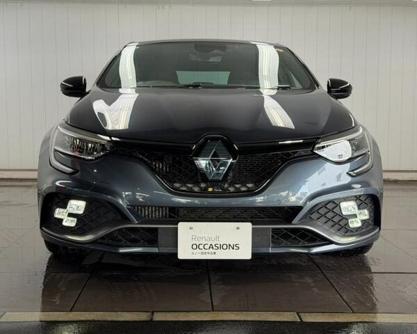 2022 RENAULT MEGANE FOR SALE FROM JAPAN