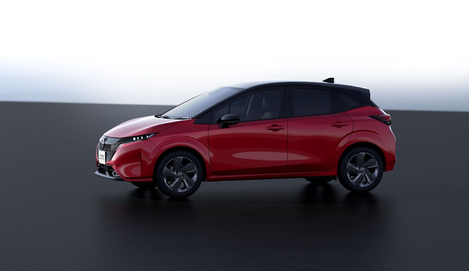 imgi_169_NOTE-AURA_main 2021 NISSAN AURA FOR SALE FROM JAPAN - Image 1