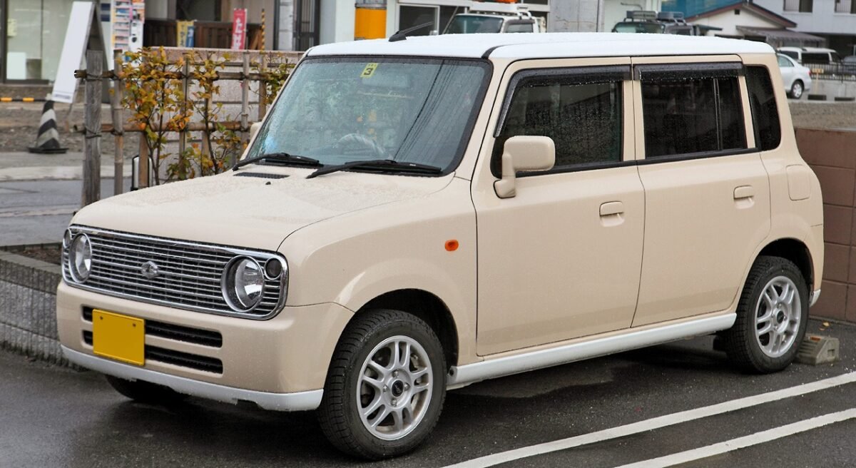 2022 SUZUKI ALTO LAPIN FOR SALE FROM JAPAN - Image 9