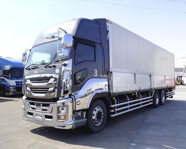 2023 ISUZU GIGA FOR SALE FROM JAPAN
