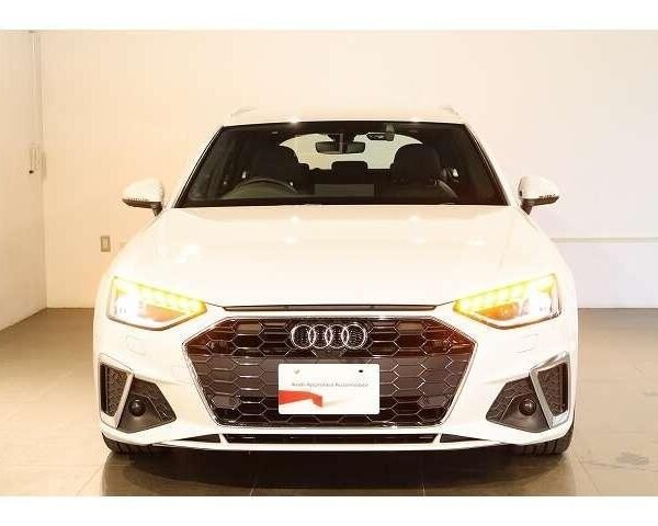 2024 AUDI A4 AVANT FOR SALE FROM JAPAN